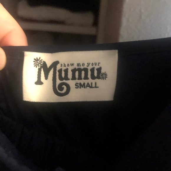 Show me your Mumu Rebecca rich navy crisp - Picture 3 of 5